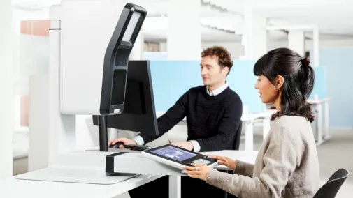 Woman and Man use the PointID recording systrem.